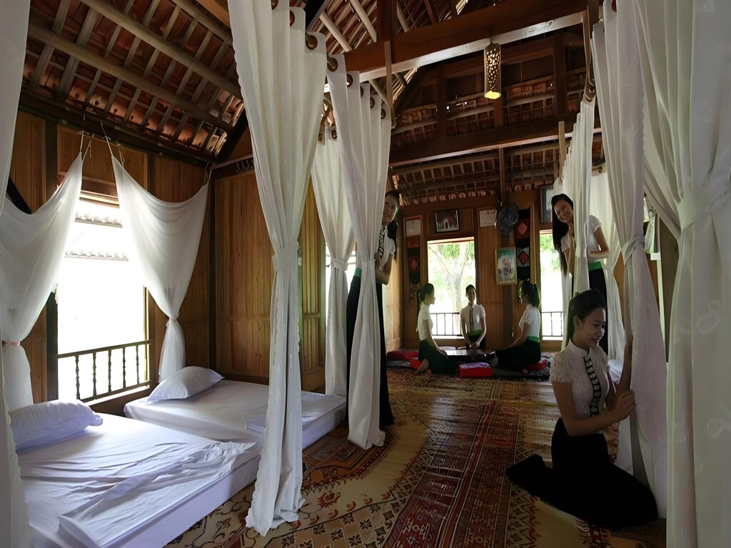 du-lich-mai-chau-thang-11